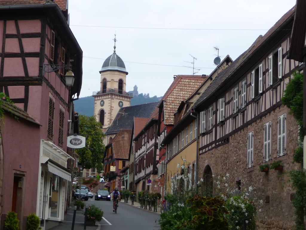 La Cour St-Fulrad - Appartements Saint-Hippolyte  Buitenkant foto